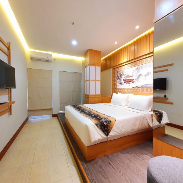 Himeji Room Double Bed